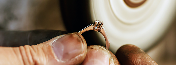 低料金で親切な対応！上野・御徒町駅すぐ！東京アトリエ　エコへ